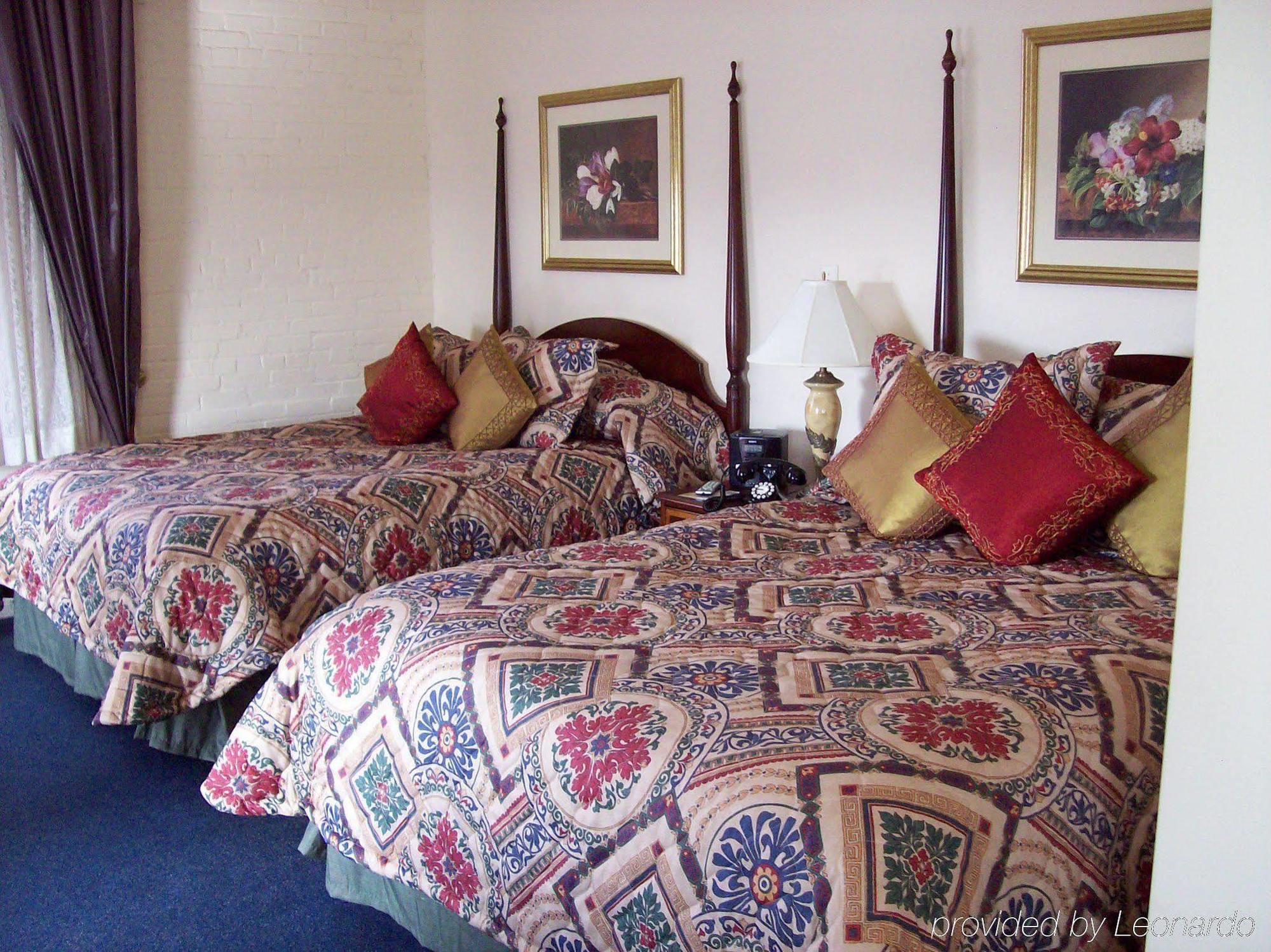 Hotel At Old Town Wichita Room photo